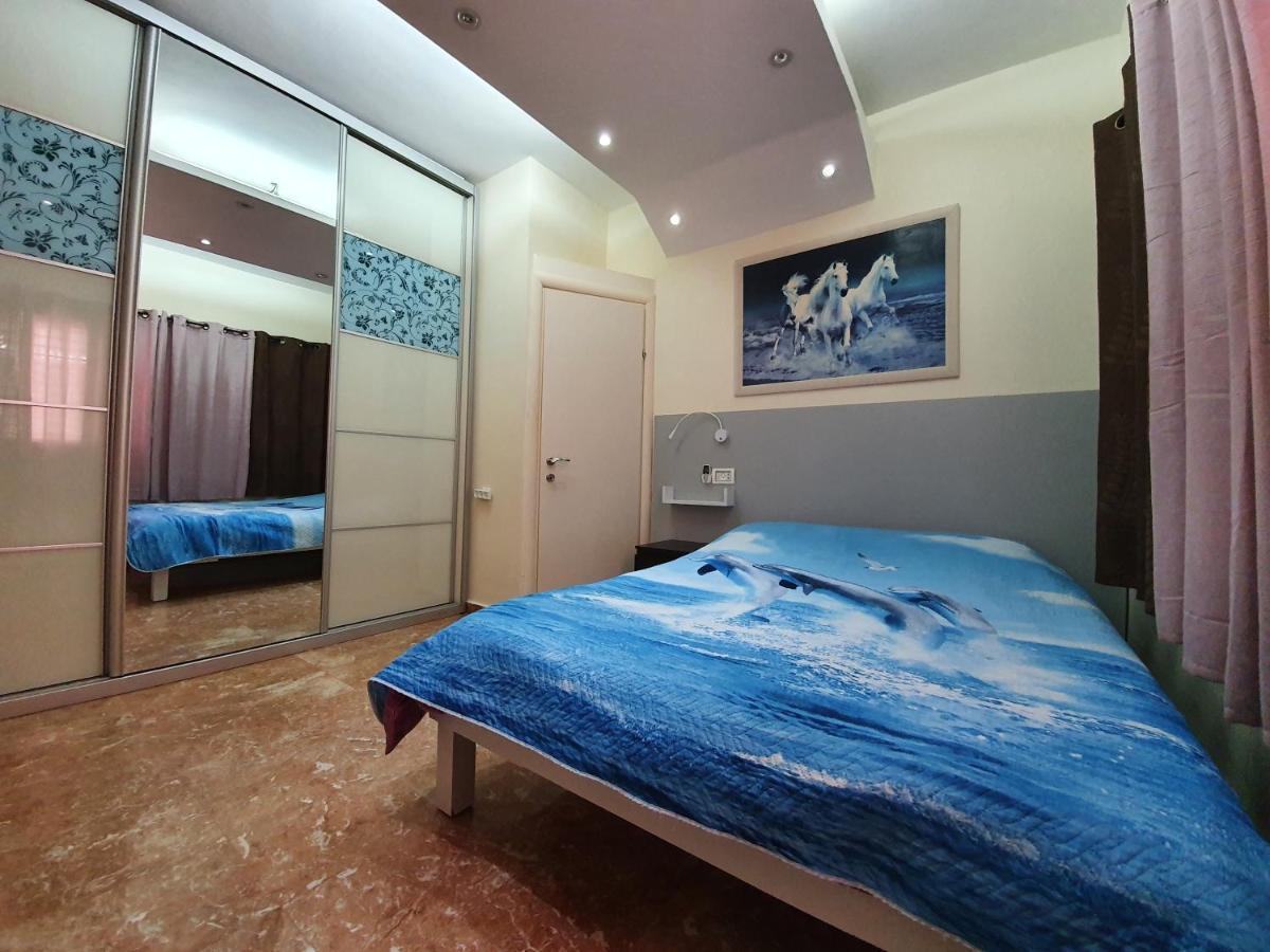 Ezore Yam Apartmens - Elmali'Akh St. 4 Bat Yam Extérieur photo