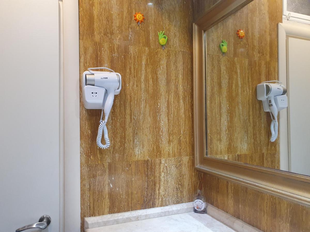 Ezore Yam Apartmens - Elmali'Akh St. 4 Bat Yam Extérieur photo