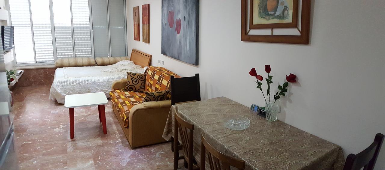 Ezore Yam Apartmens - Elmali'Akh St. 4 Bat Yam Extérieur photo